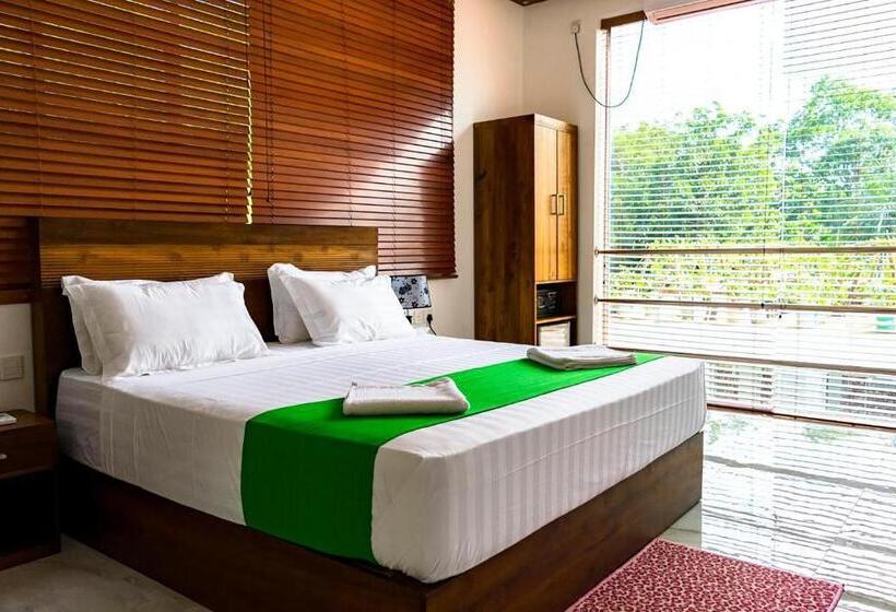 Yala Hotel Elephant Eye