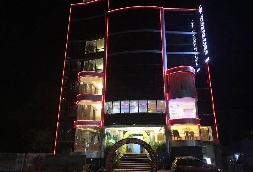 فندق Hyders Park The Business