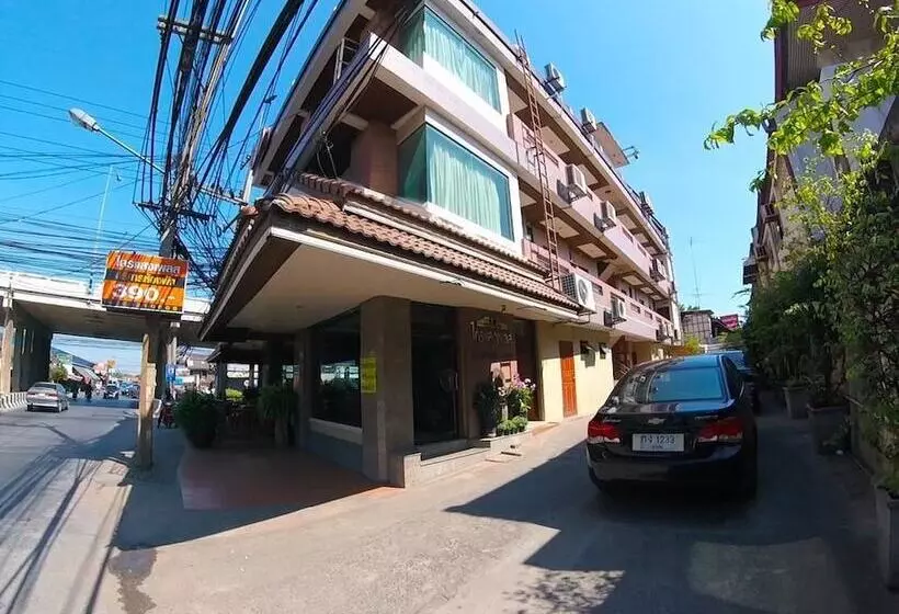 هتل Kraisaeng Place