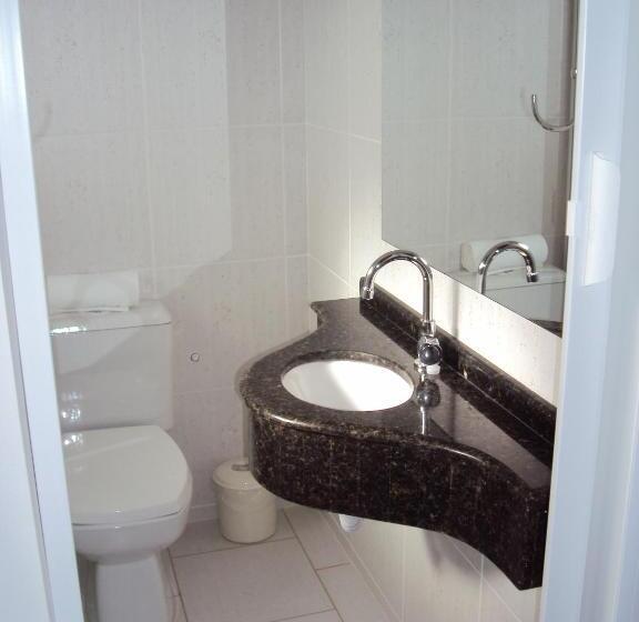 בית מלון כפרי Laf