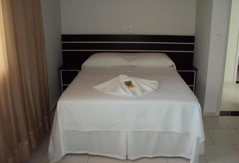 בית מלון כפרי Laf