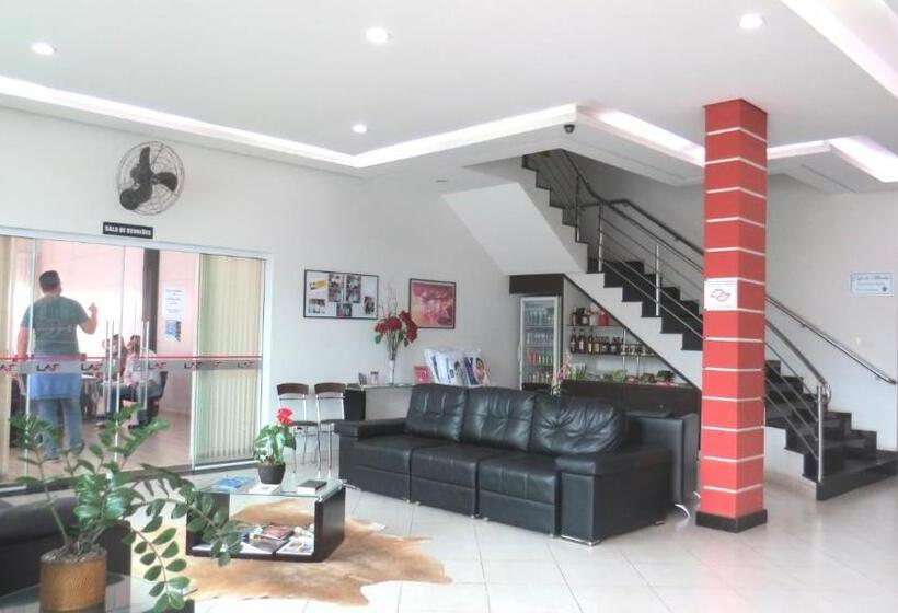 בית מלון כפרי Laf