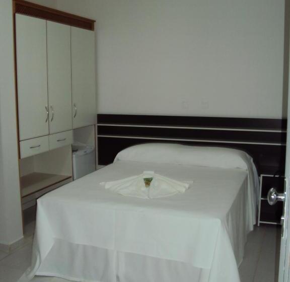 בית מלון כפרי Laf