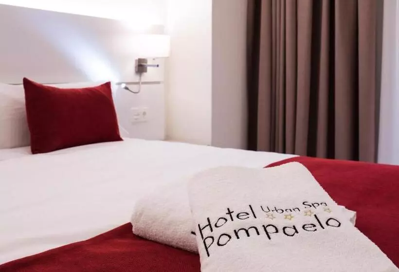 ホテル Pompaelo Plaza Del Ayuntamiento & Spa