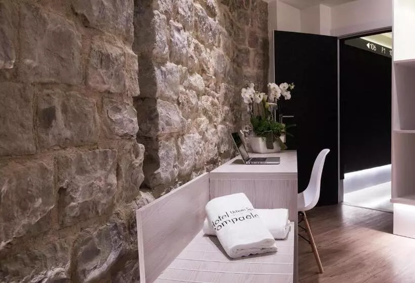 ホテル Pompaelo Plaza Del Ayuntamiento & Spa