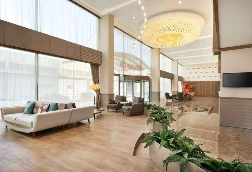 Hotel Ramada Iskenderun