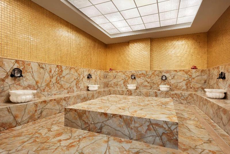 בית מלון כפרי Ramada Iskenderun