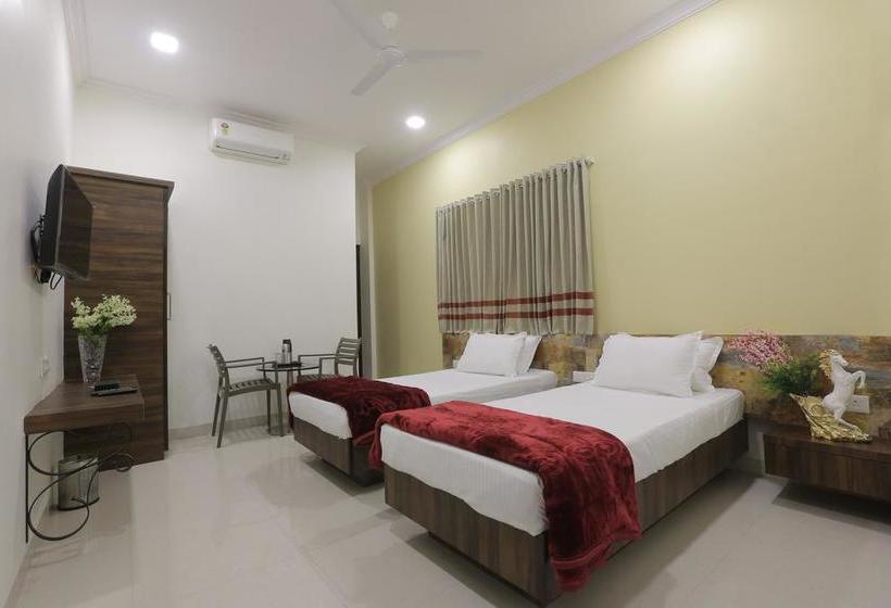 Fotos del hotel Sardar:  8