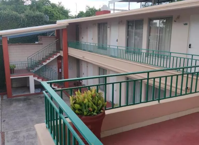 ホテル Villa Esmeralda