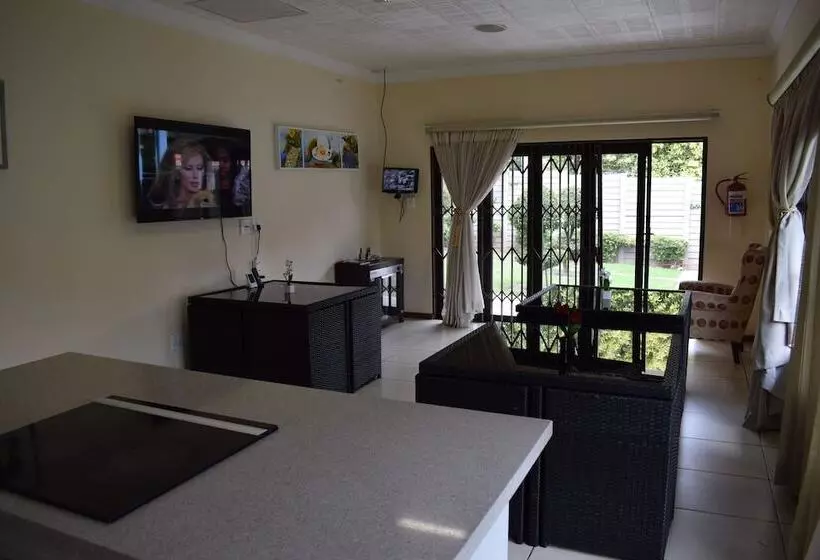 Infinity B&b