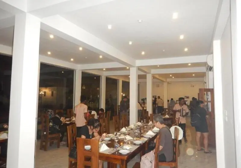 Yala Hotel Elephant Eye