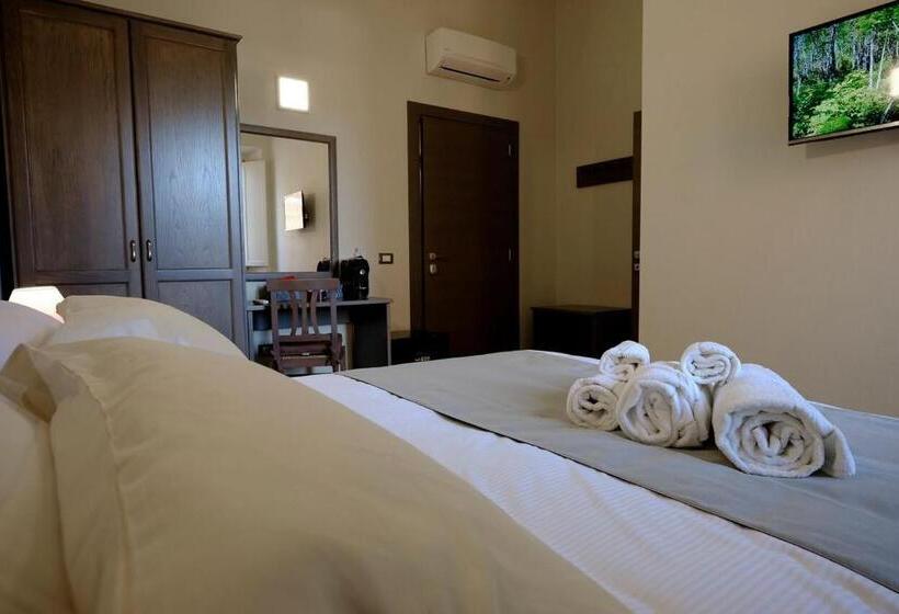 Nocleg ze śniadaniem Eos Room And Breakfast