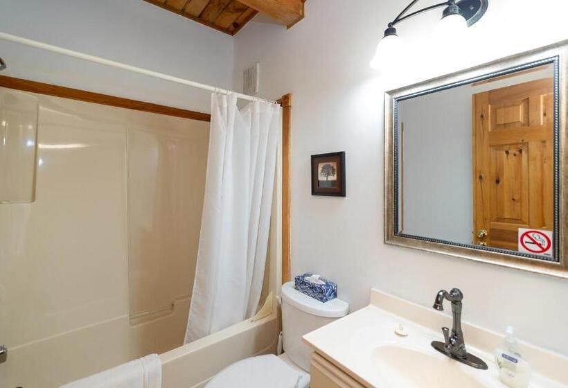 Bye The Bay Bed And Breakfast