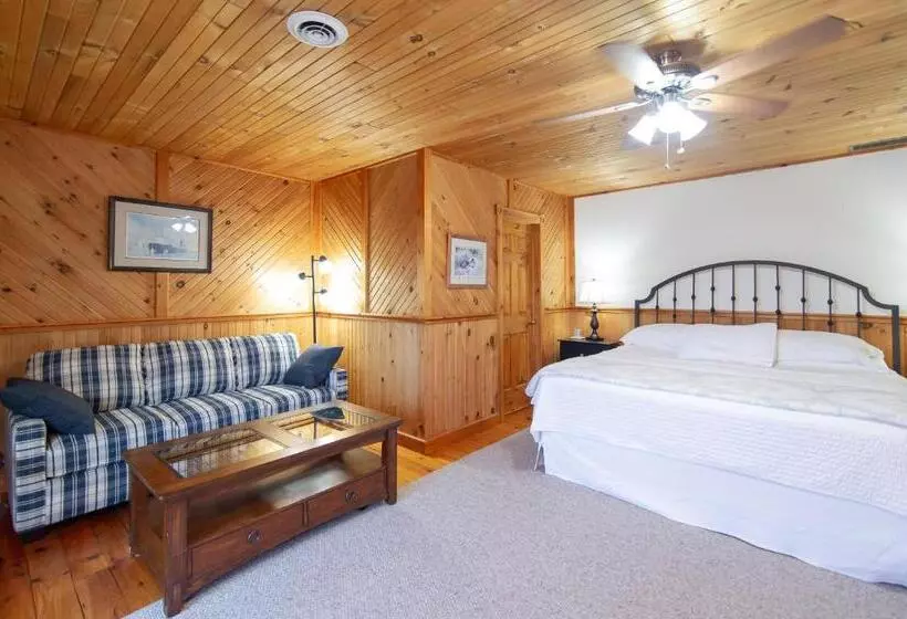 Bye The Bay Bed And Breakfast