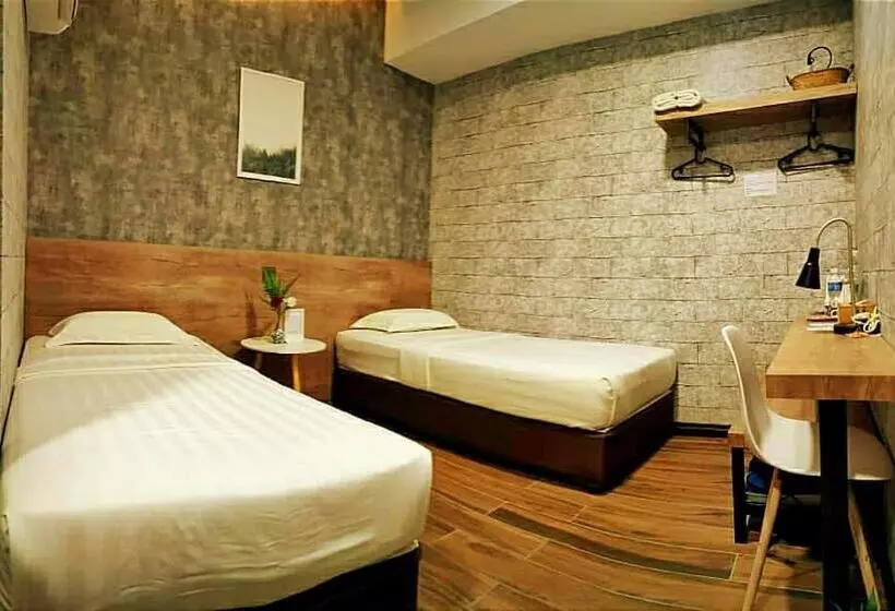 Cube Bed Station   Hostel