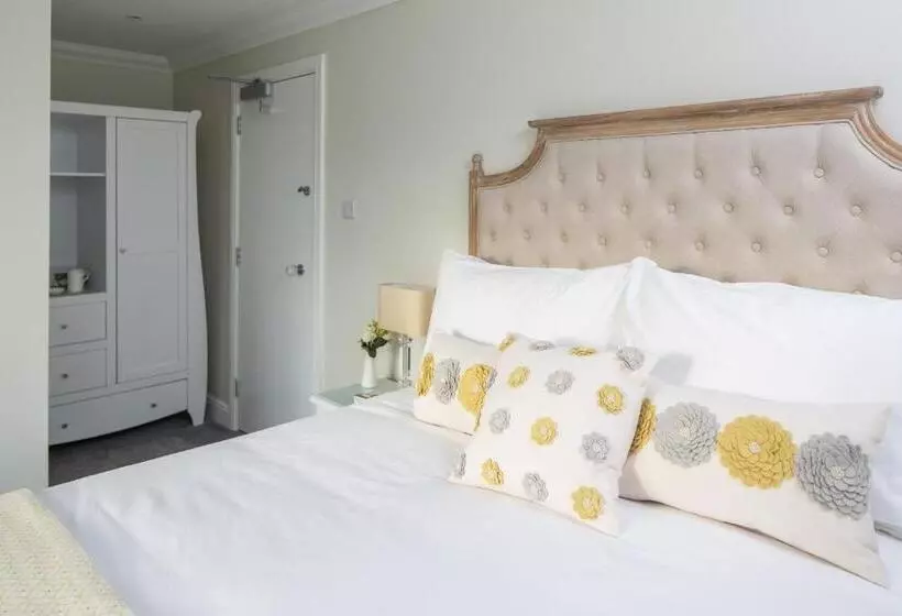 Driftwood B&b