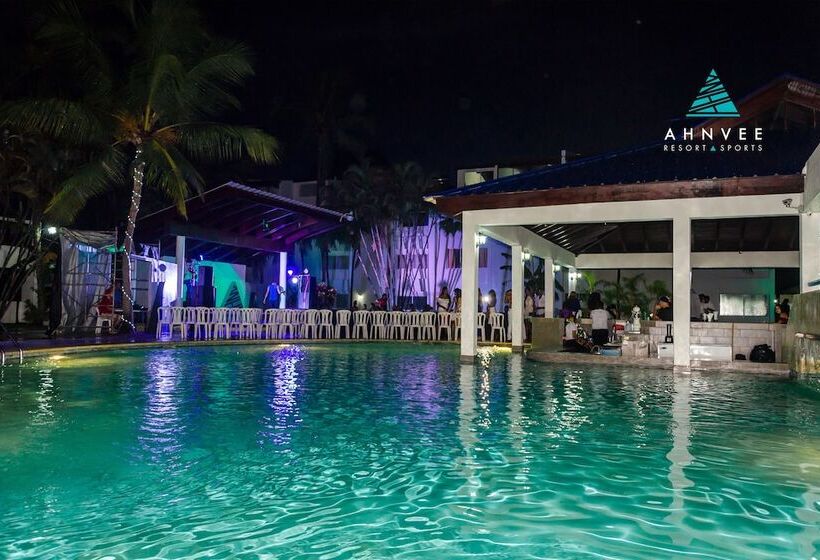 هتل Ahnvee Resort Adults Only