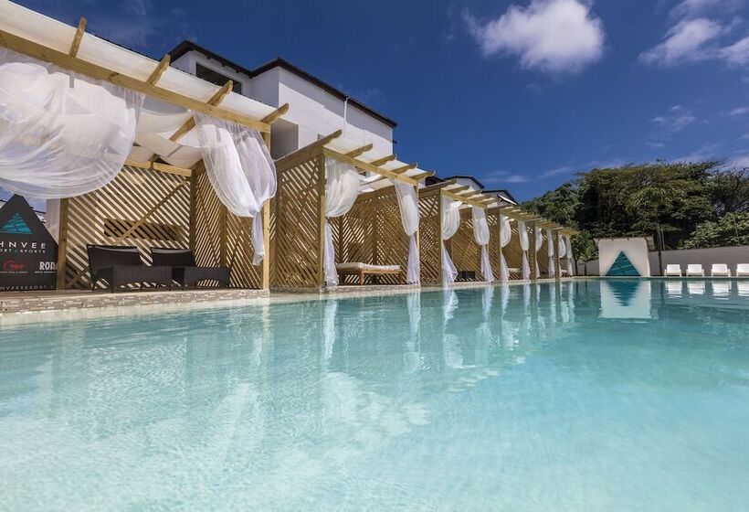 هتل Ahnvee Resort Adults Only