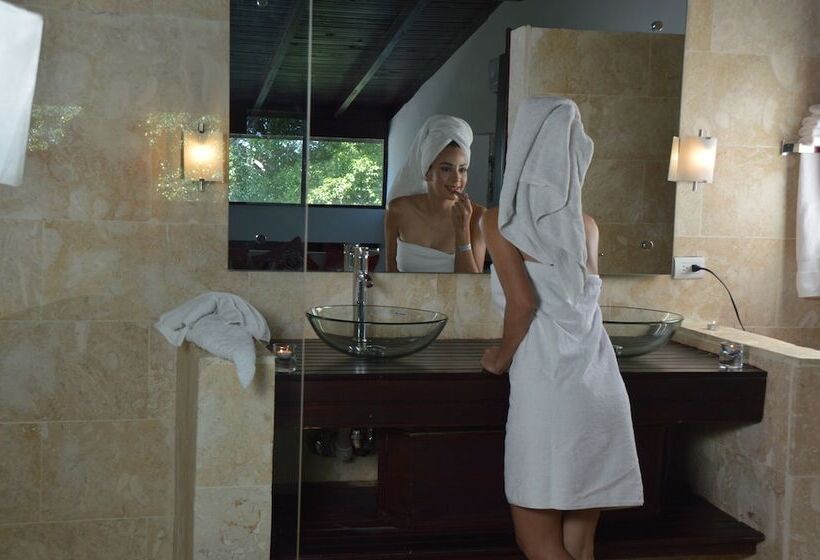 هتل Ahnvee Resort Adults Only