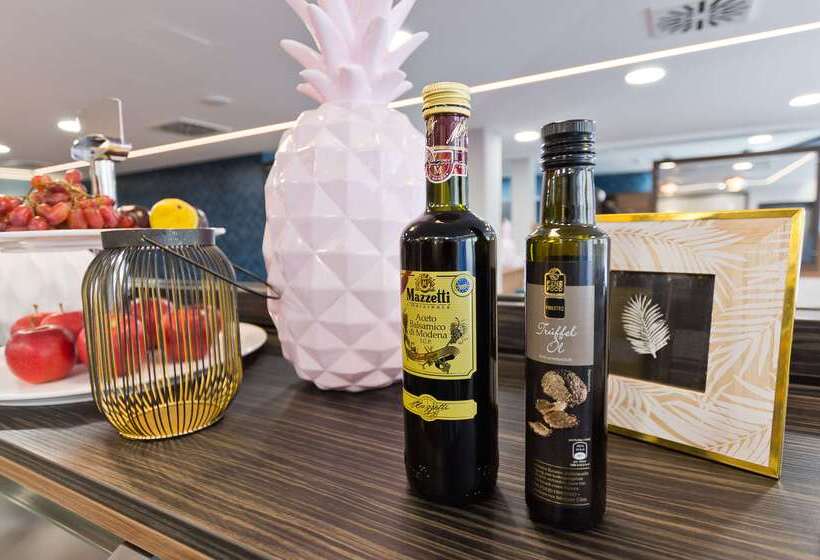 Elaya Hotel Munich City