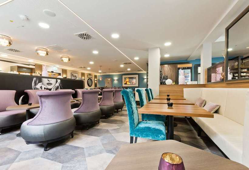 Elaya Hotel Munich City