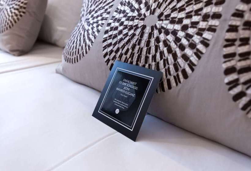 Elaya Hotel Munich City