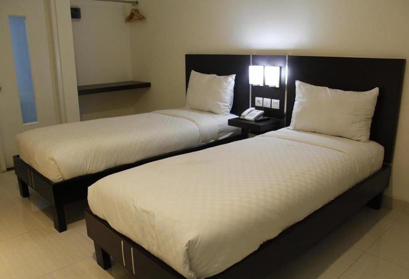 Отель Bella Vita