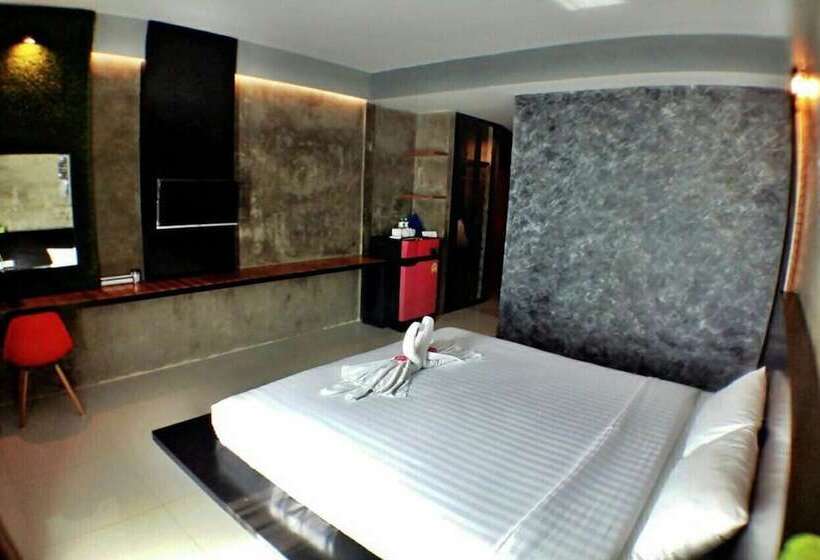 Hotel Coconut Budget And Boutique Huahin