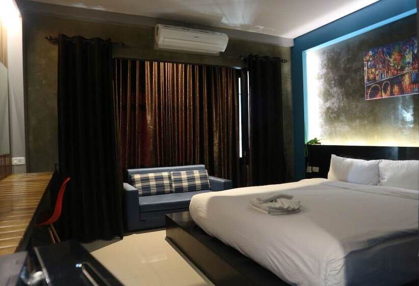 Hotel Coconut Budget And Boutique Huahin