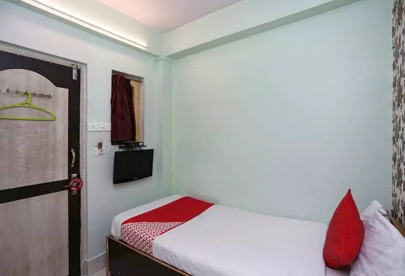 Hotel Mega Palace
