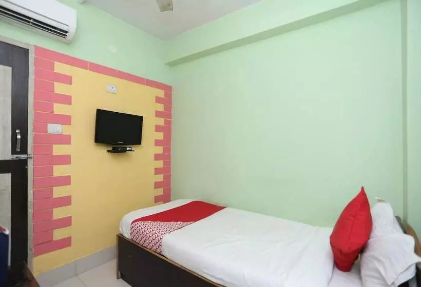 Hotel Mega Palace