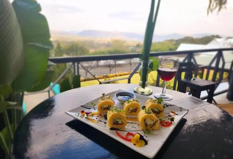 هتل Villa Paradiso