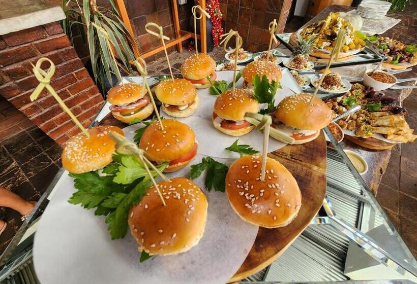 בית מלון כפרי Villa Paradiso