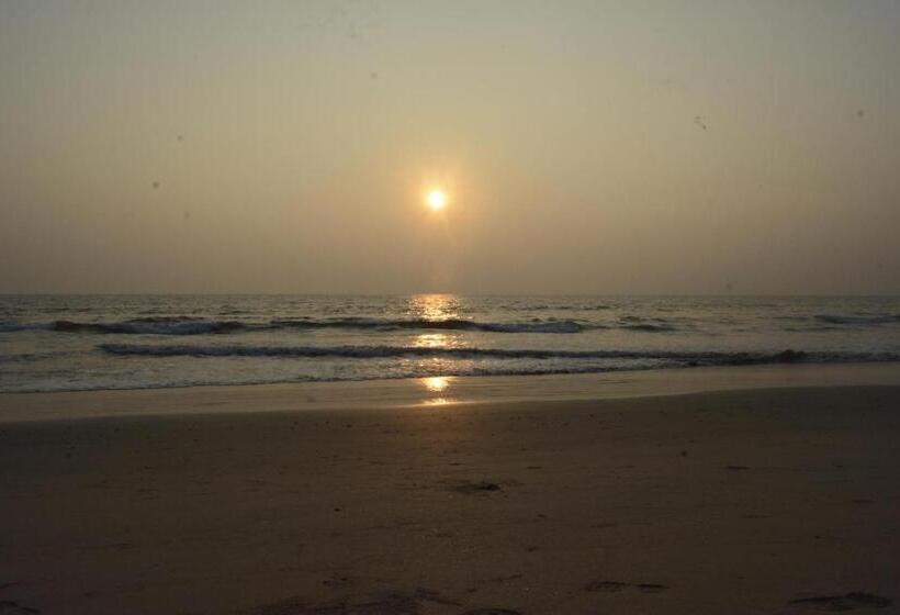 리조트 White Shell Beach House