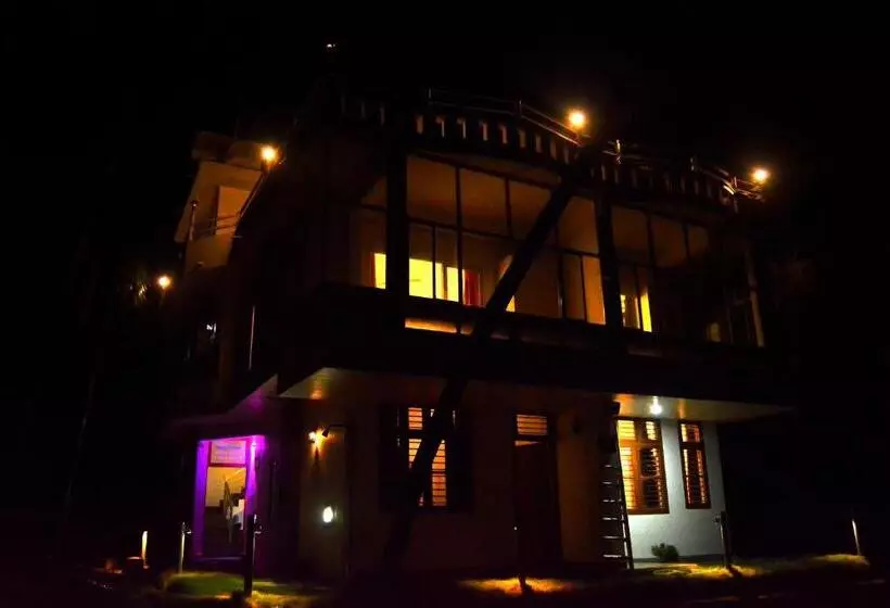 Resort White Shell Beach House