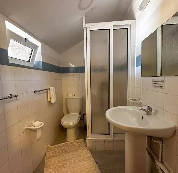 ユースホステル Hi Serra Da Estrela   Pousada De Juventude