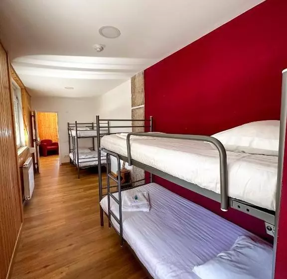 ユースホステル Hi Serra Da Estrela   Pousada De Juventude