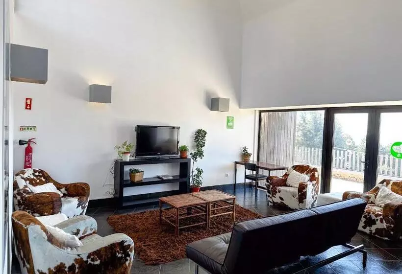 ユースホステル Hi Serra Da Estrela   Pousada De Juventude