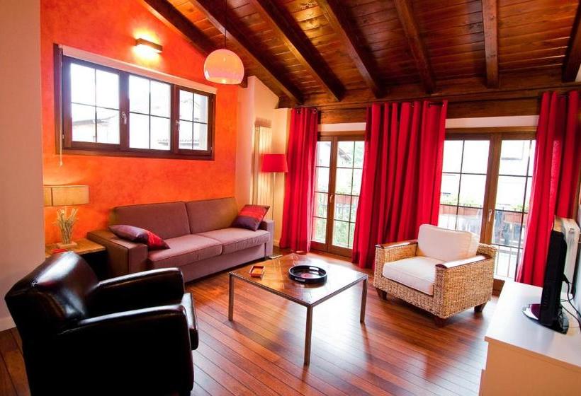 Apartamentos Turísticos Ezcaray