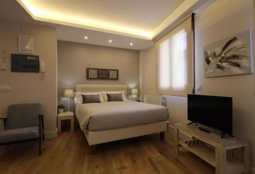 Apartamentos Turísticos Ezcaray