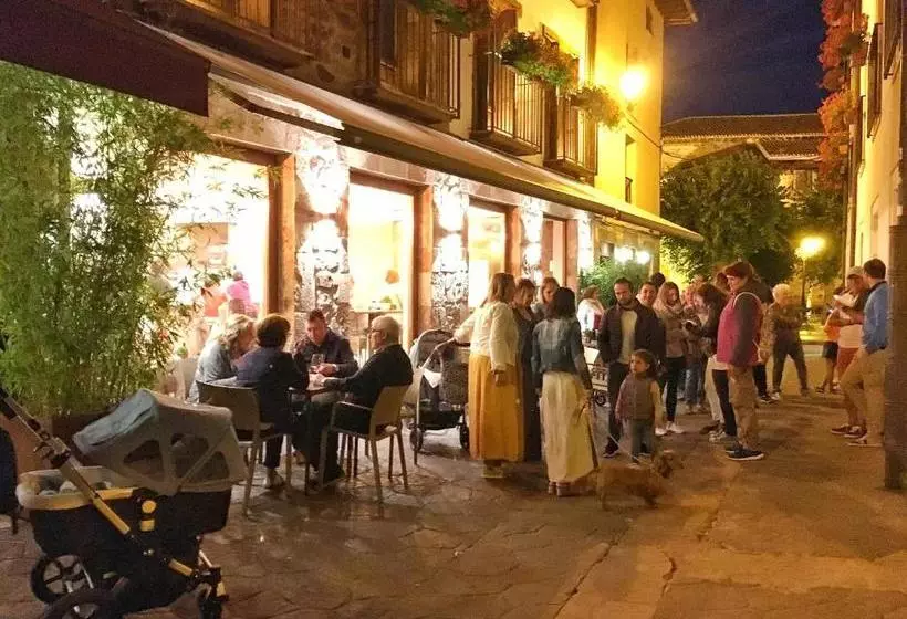 Apartamentos Turísticos Ezcaray