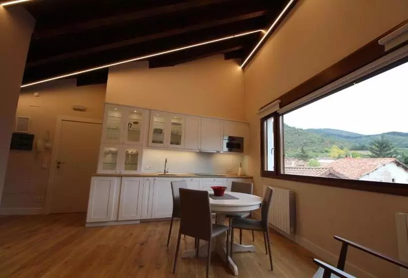 Apartamentos Turísticos Ezcaray