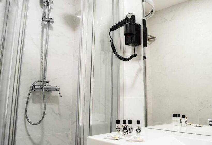 تختخواب و صبحانه Bairro Alto Suites