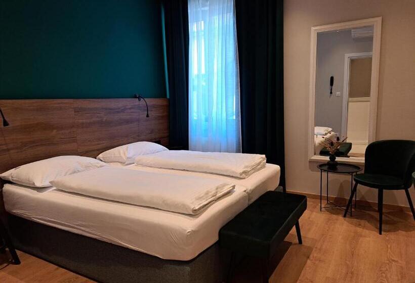 ベッドアンドブレックファースト Casablanca Boutique Bed&breakfast