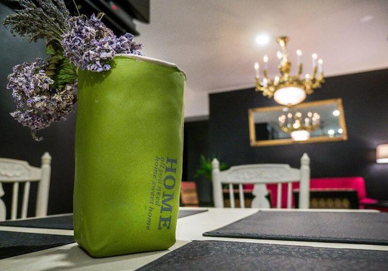 ベッドアンドブレックファースト Casablanca Boutique Bed&breakfast