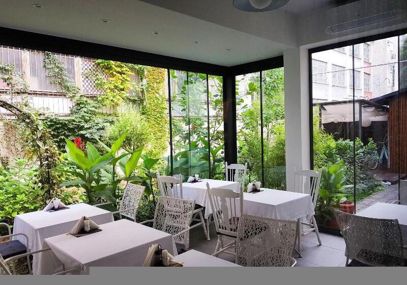 ベッドアンドブレックファースト Casablanca Boutique Bed&breakfast