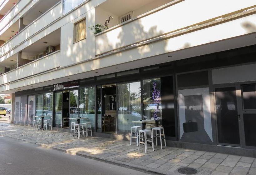 Bed And Breakfast Four Rooms