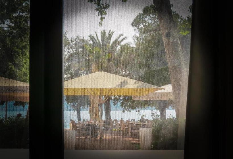 Bed And Breakfast Four Rooms