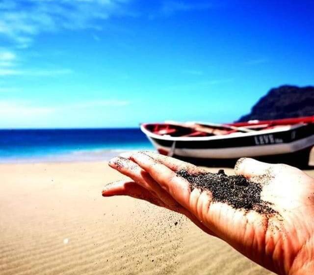 تختخواب و صبحانه @georgette