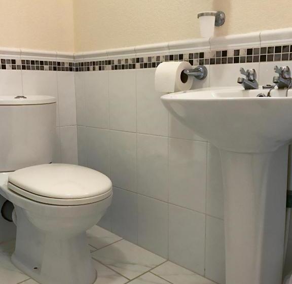 مبيت وإفطار Glenlossie Guest House